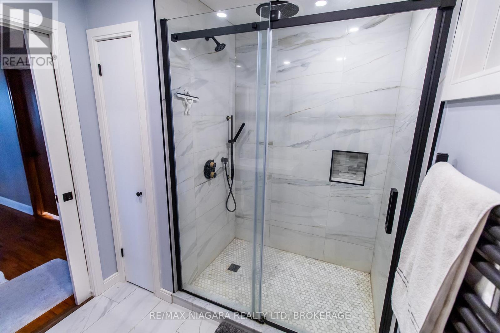 40252 Forks Road Property Photo 23