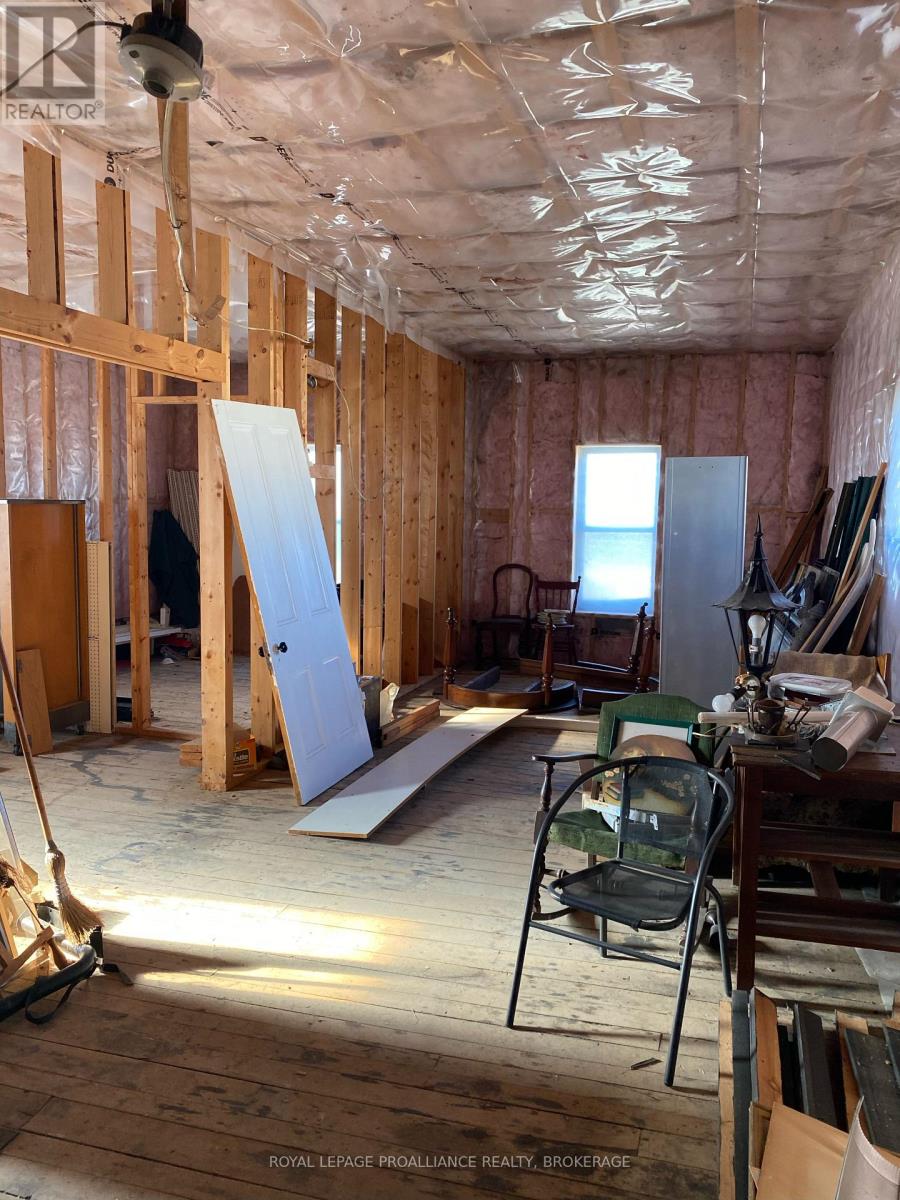 7719 Highway 42 Property Photo 12