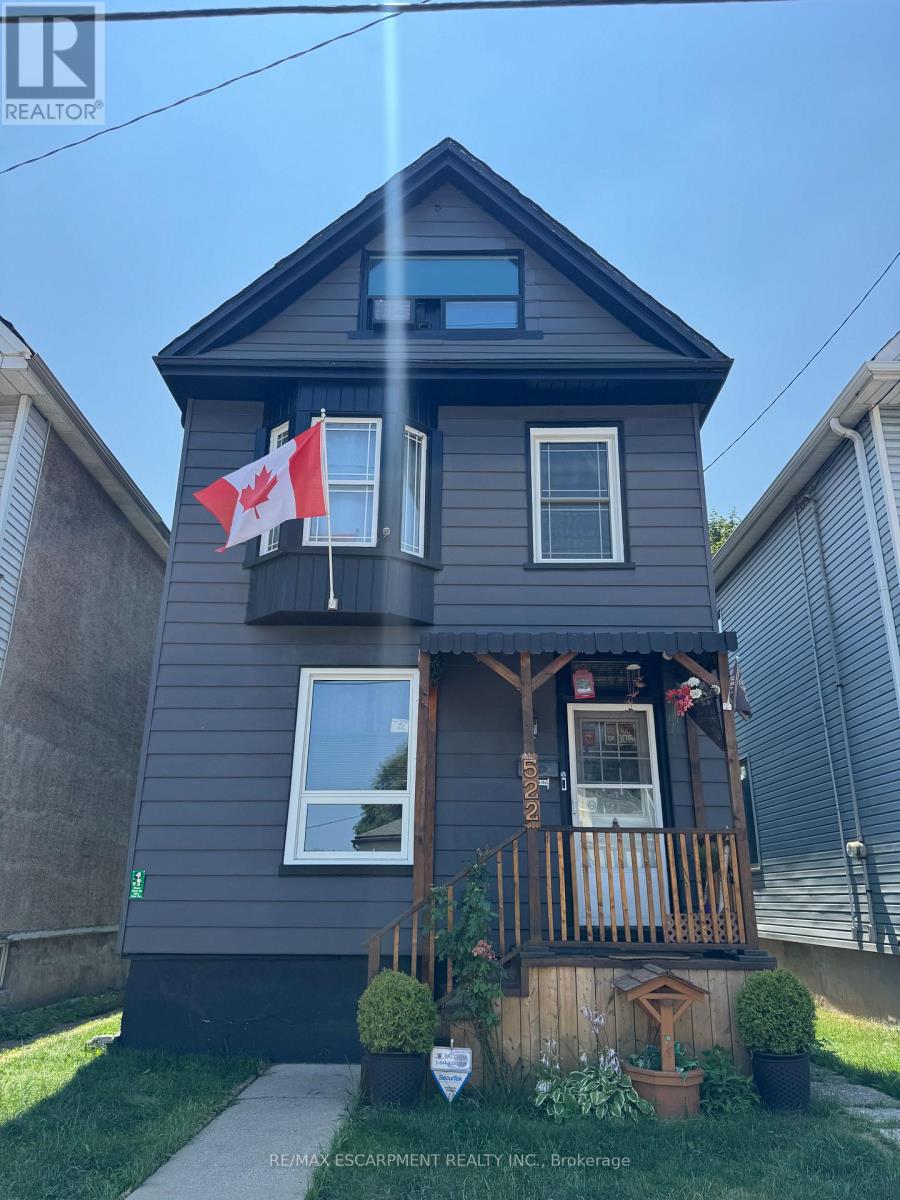 522 CANNON STREET E Property Photo 1