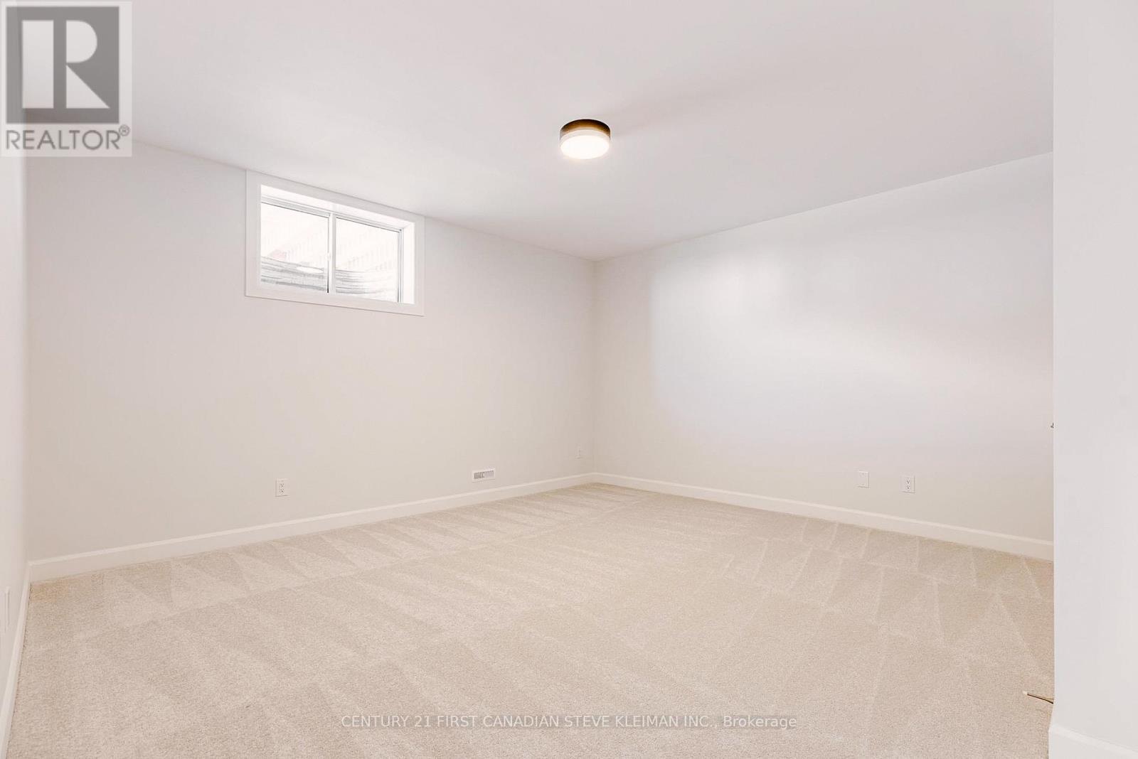16 - 2650 Buroak Drive Property Photo 15