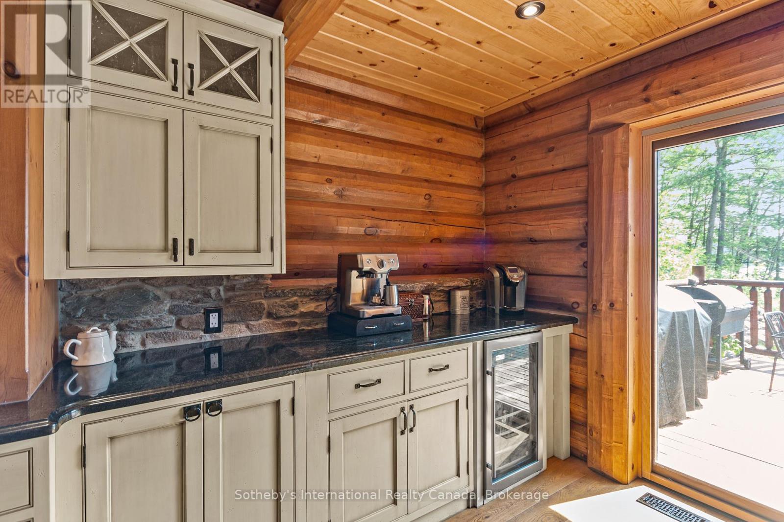 6184 Go Home Lake Shore Property Photo 11