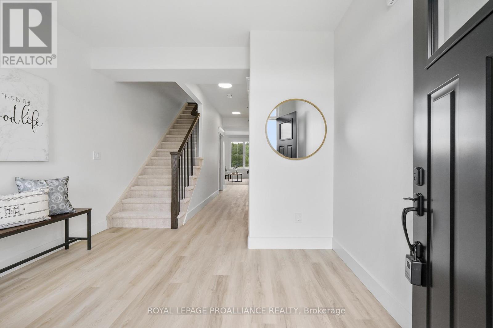 13 Hollingsworth Street Property Photo 9