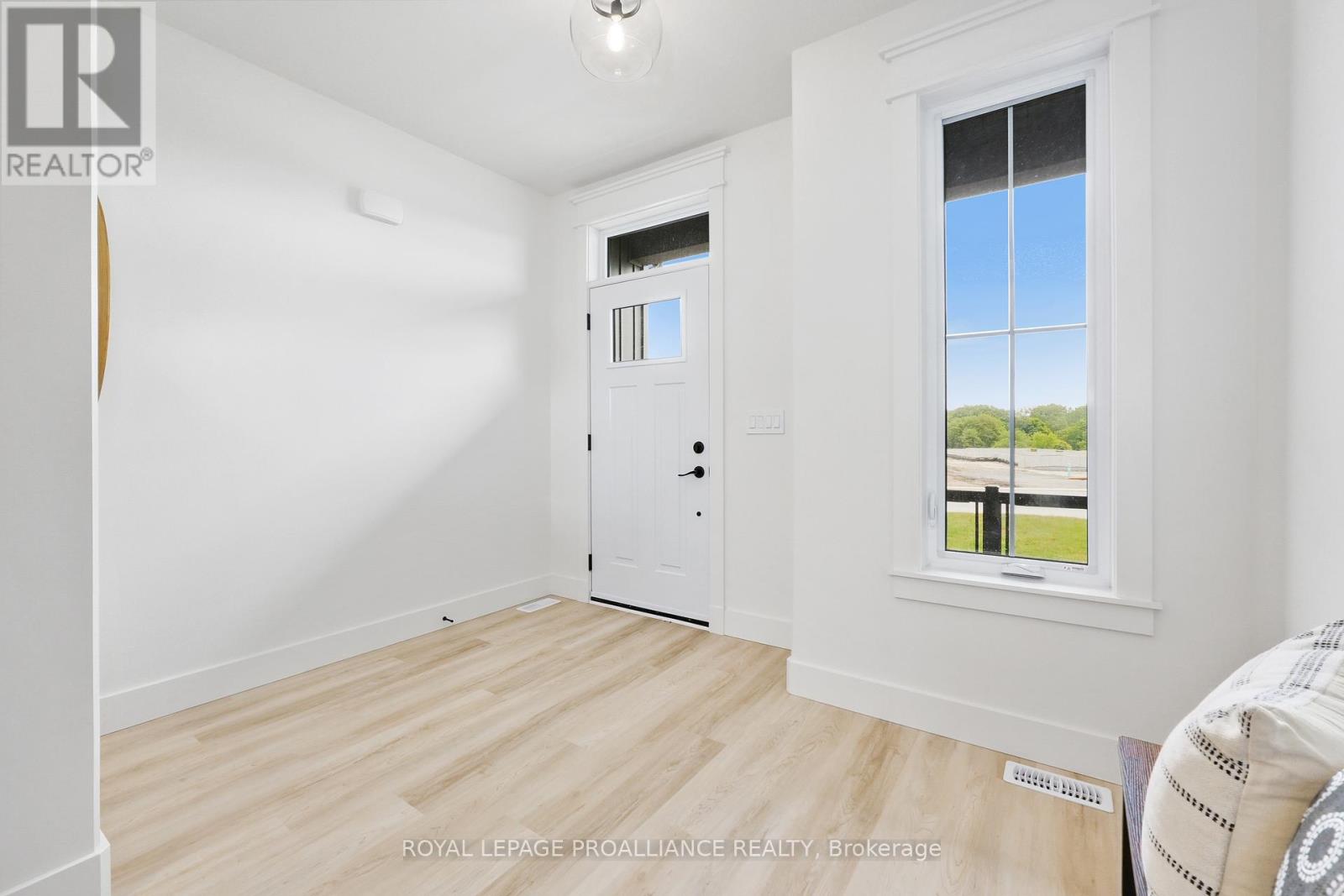 13 Hollingsworth Street Property Photo 11