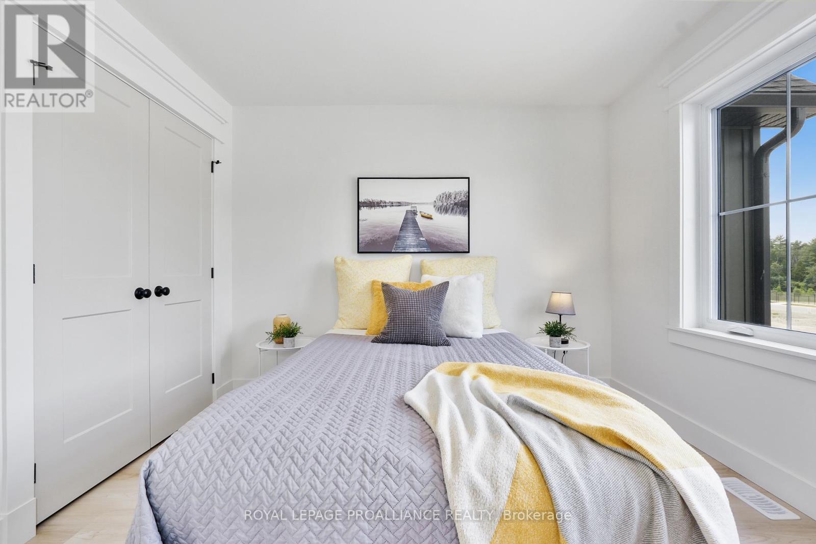 13 Hollingsworth Street Property Photo 41