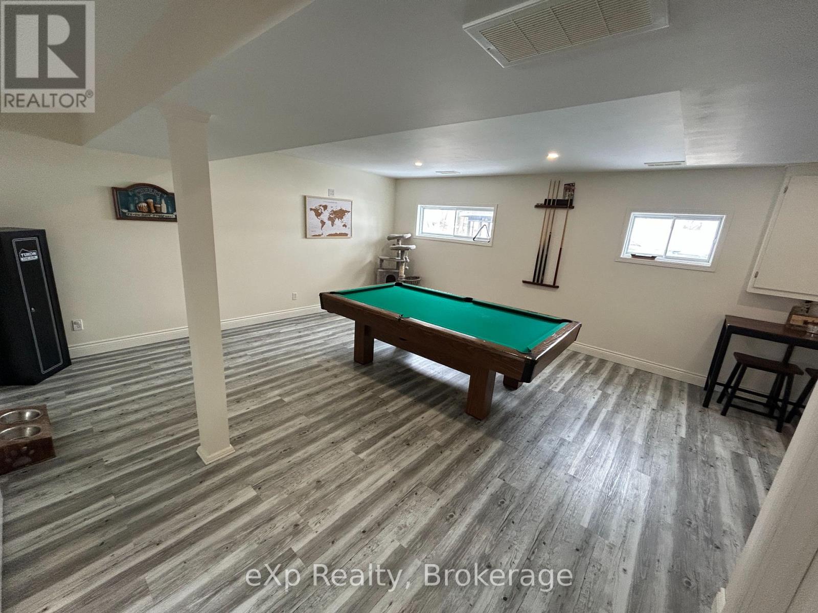 6 Bill Street Property Photo 21