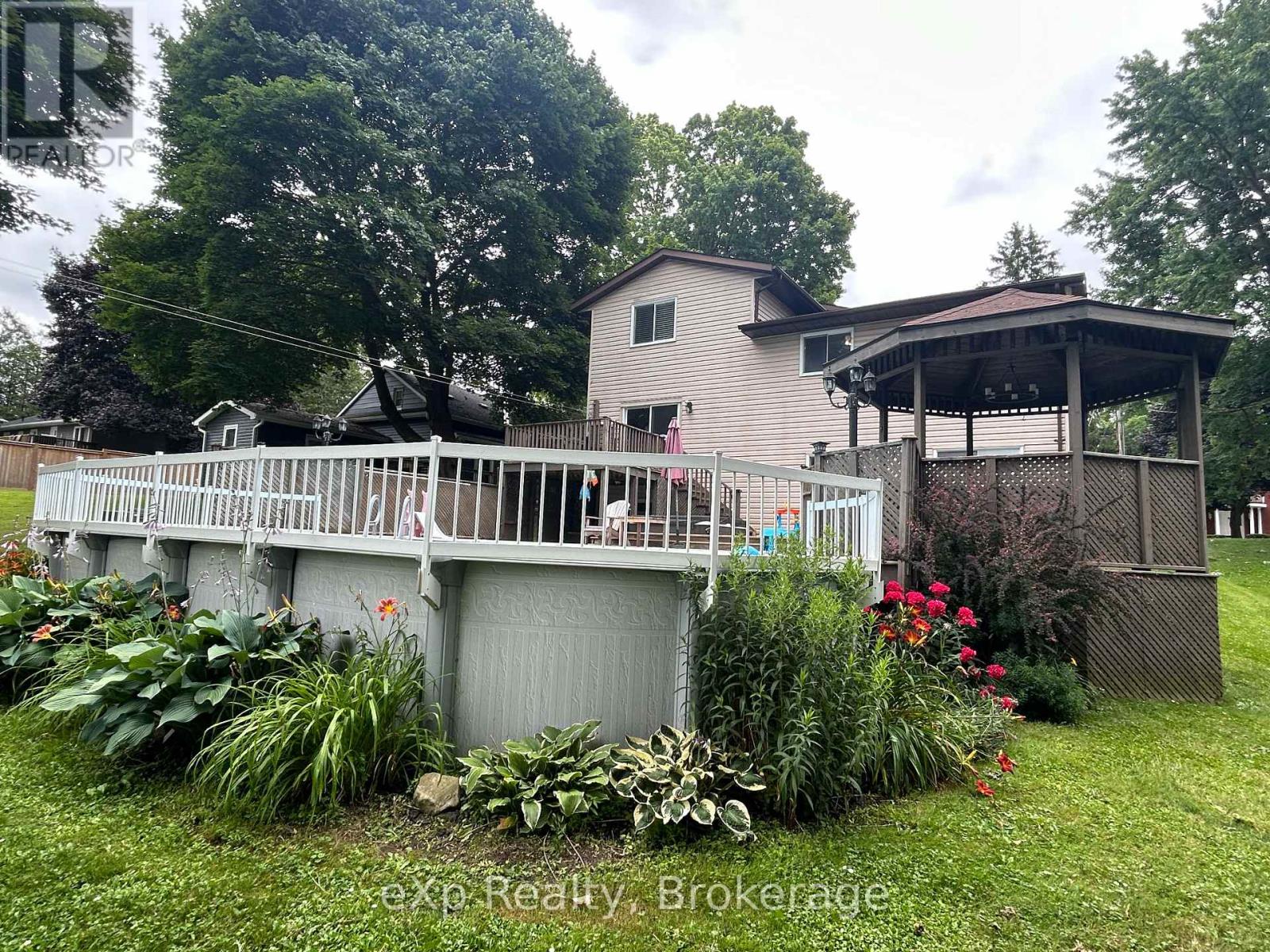 6 Bill Street Property Photo 30