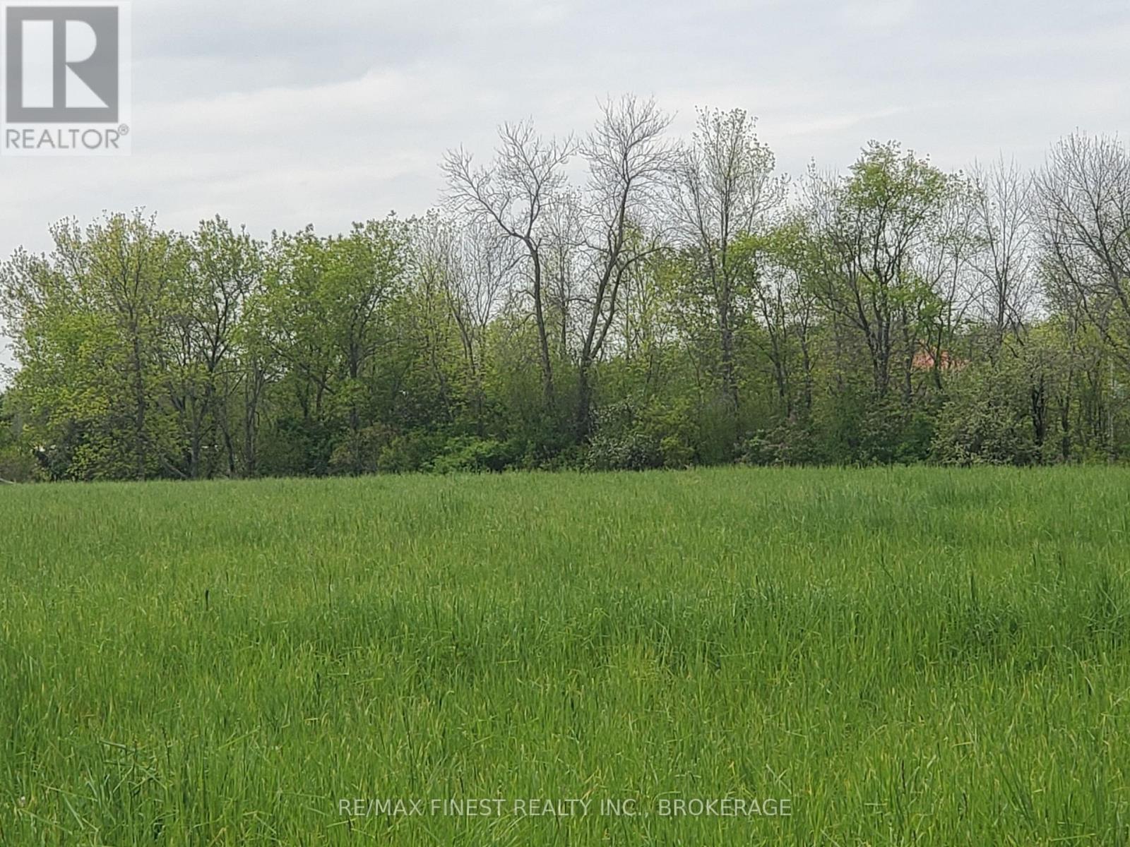 4677 Petworth Road Property Photo 6