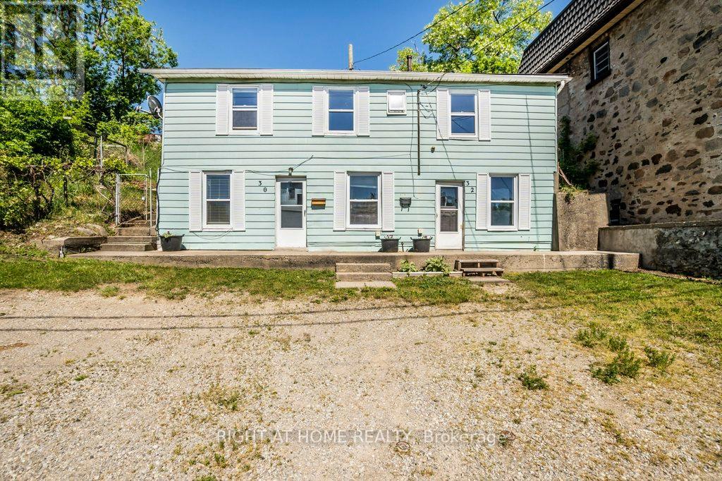 30-32 BEVERLY STREET Property Photo 1