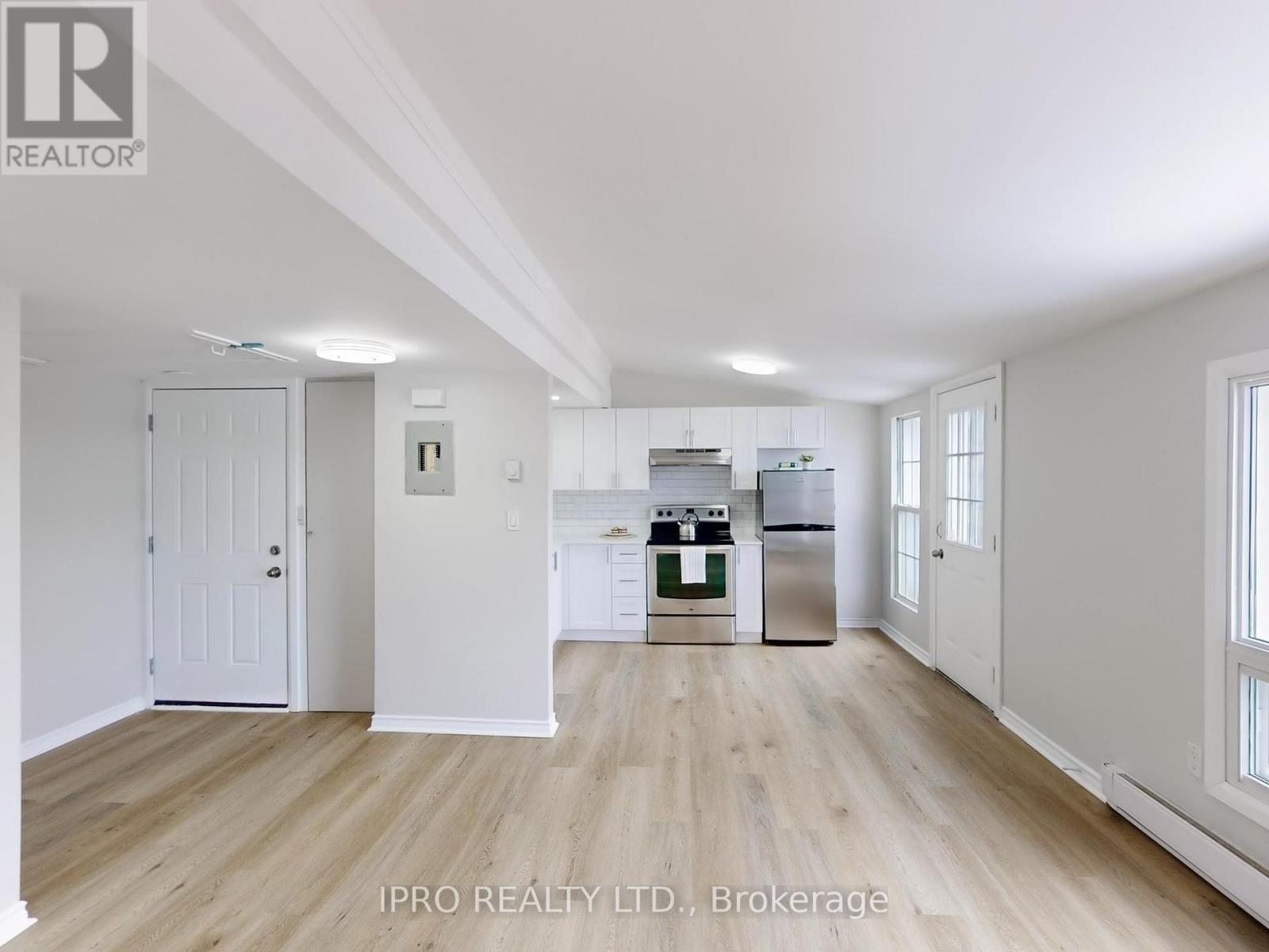 67 Aikman Avenue Property Photo 6