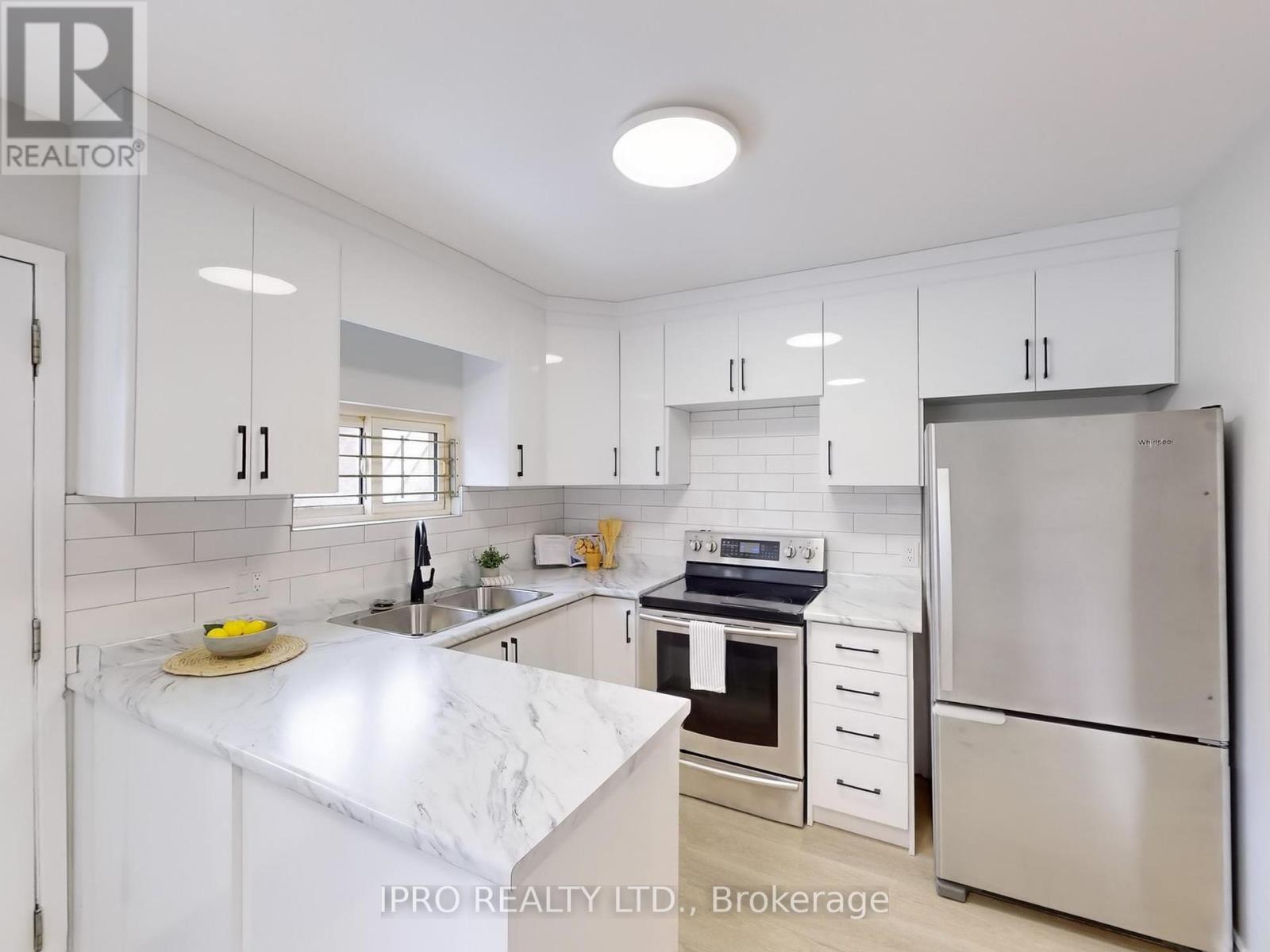 67 Aikman Avenue Property Photo 10