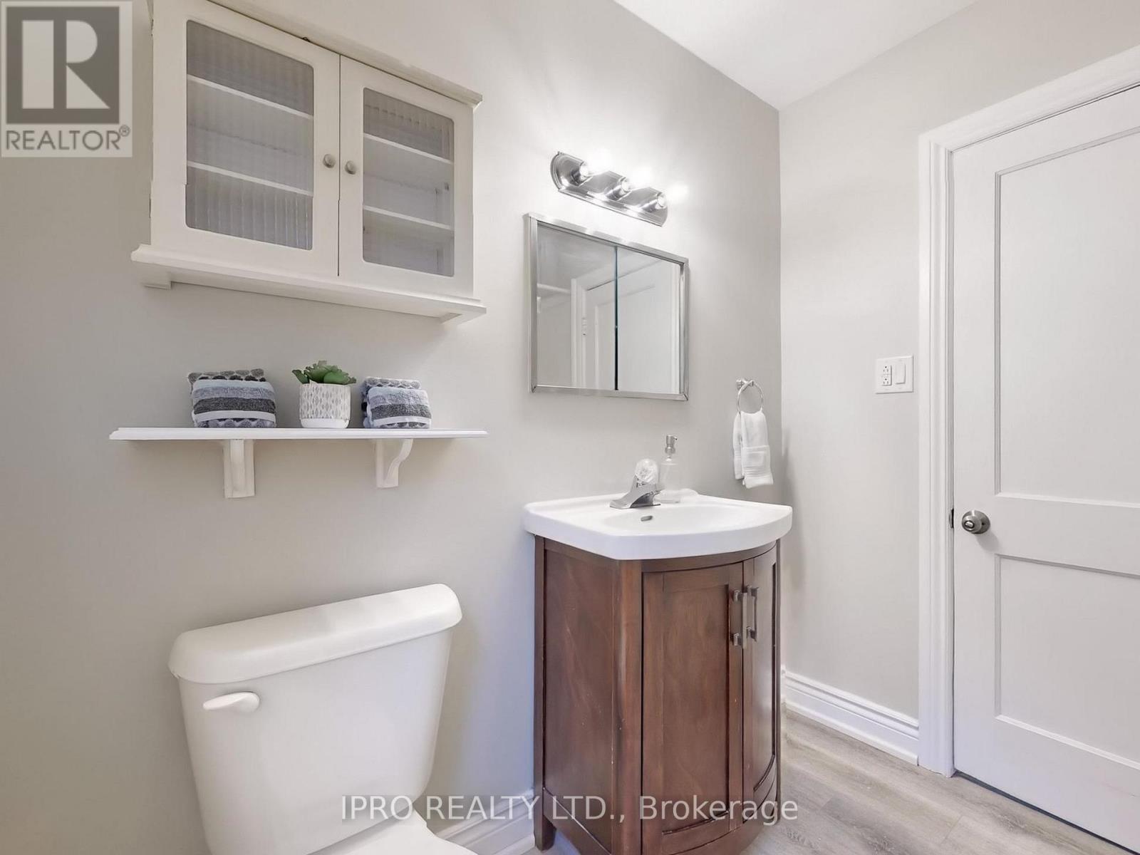 67 Aikman Avenue Property Photo 20