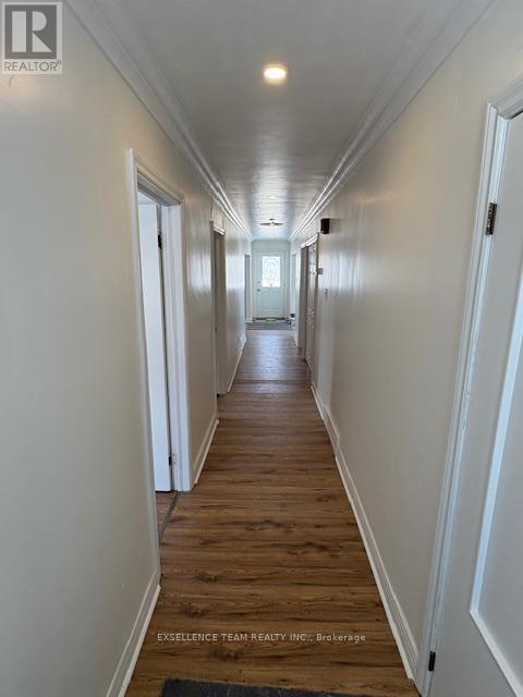 69-73 Leonia Street W Property Photo 6