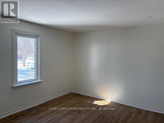 69-73 Leonia Street W Property Photo 11