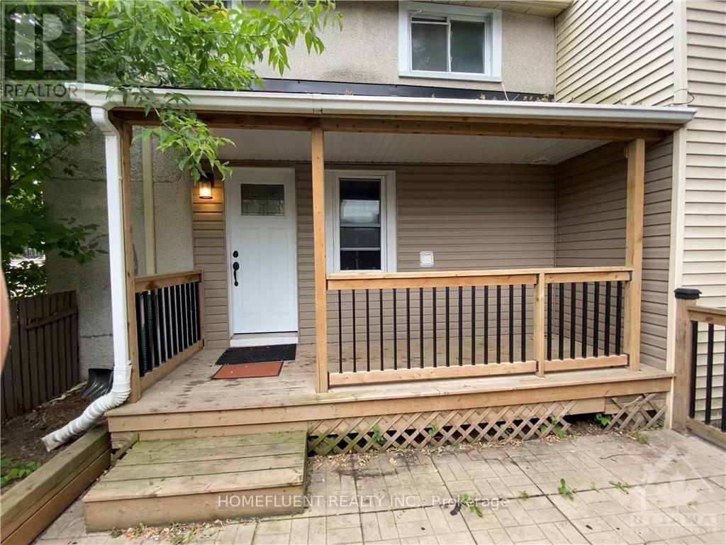 209 Loretta Avenue S Property Photo 2