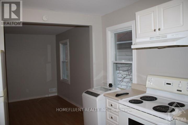 209 Loretta Avenue S Property Photo 17