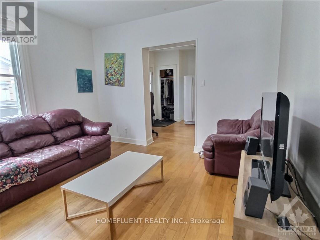 209 Loretta Avenue S Property Photo 20