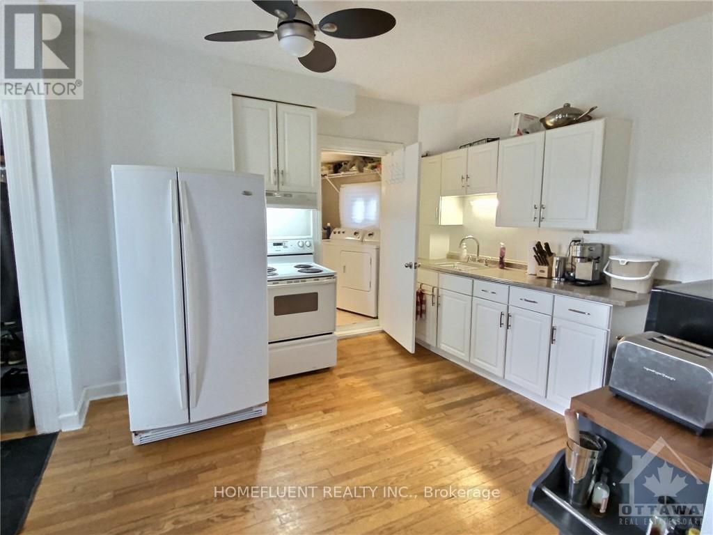209 Loretta Avenue S Property Photo 22