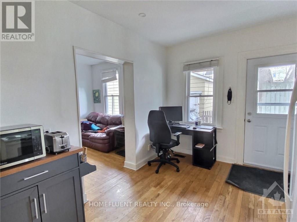 209 Loretta Avenue S Property Photo 23
