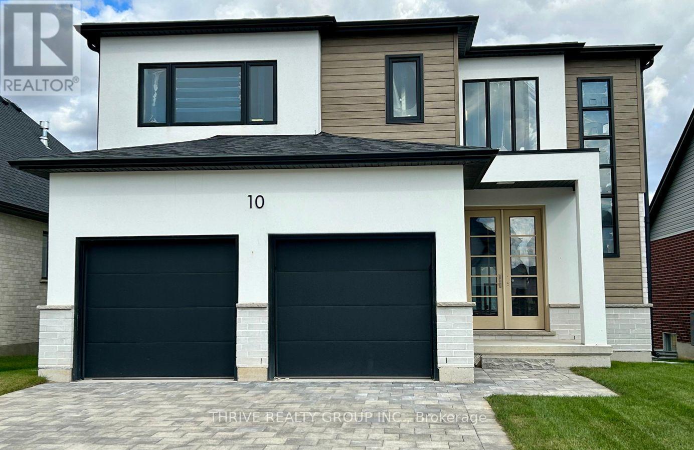 10 ASPEN CIRCLE Property Photo 1