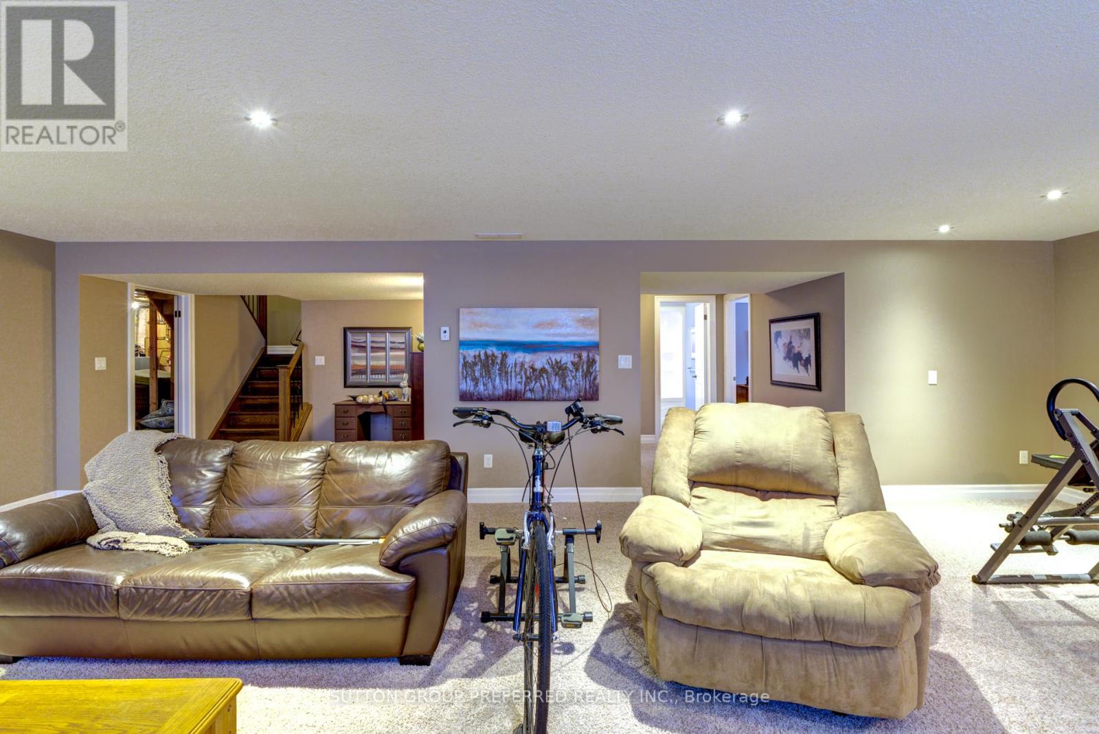 109 Parkview Drive Property Photo 30