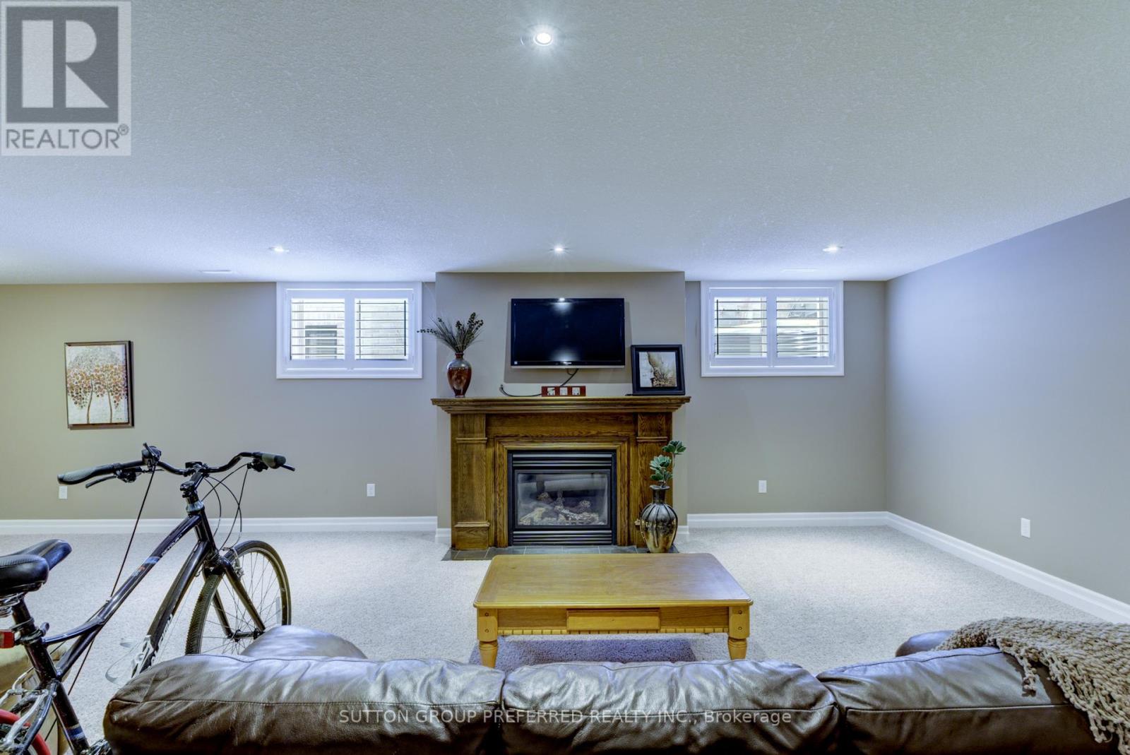 109 Parkview Drive Property Photo 31