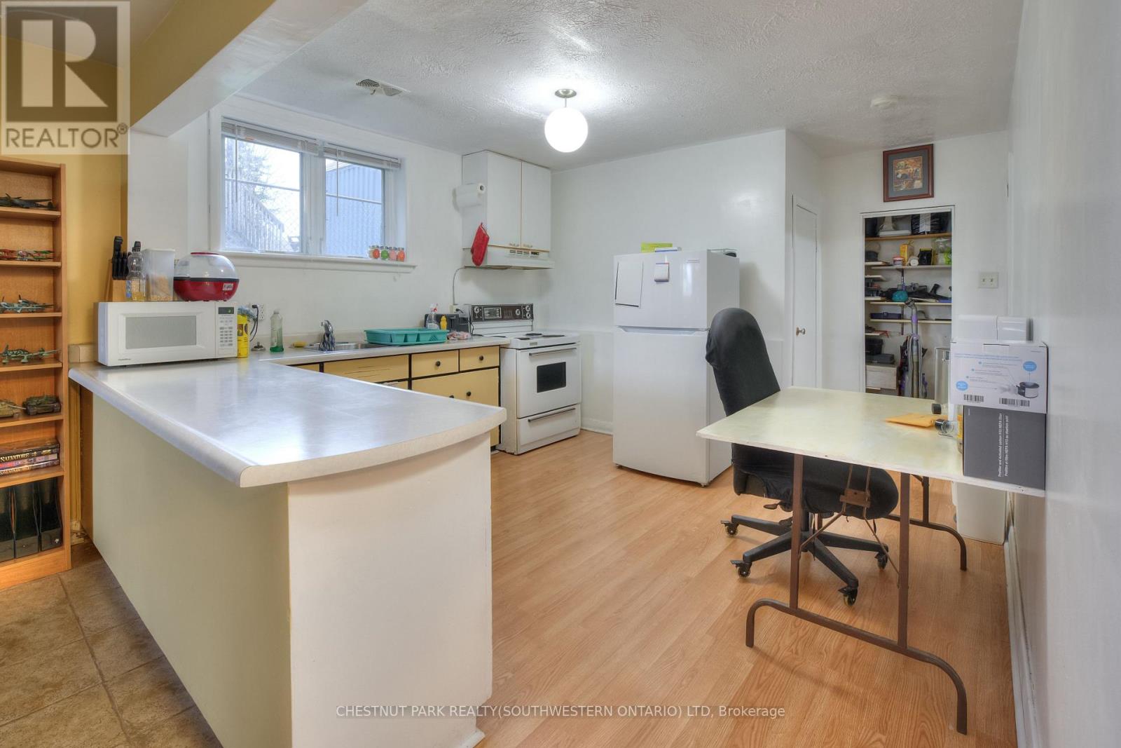 524 Krug Street Property Photo 33