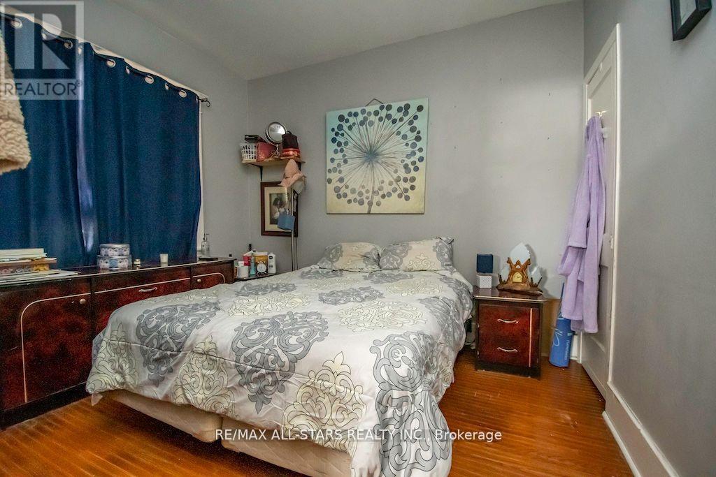 833 Crawford Dr Property Photo 7