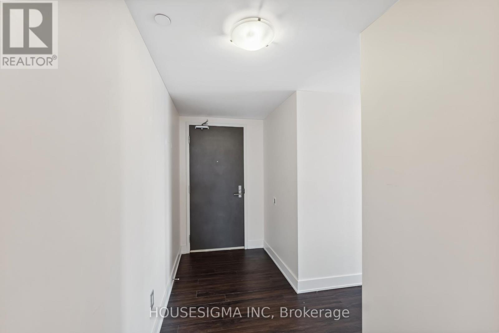 321 - 411 Mackay Street Property Photo 7