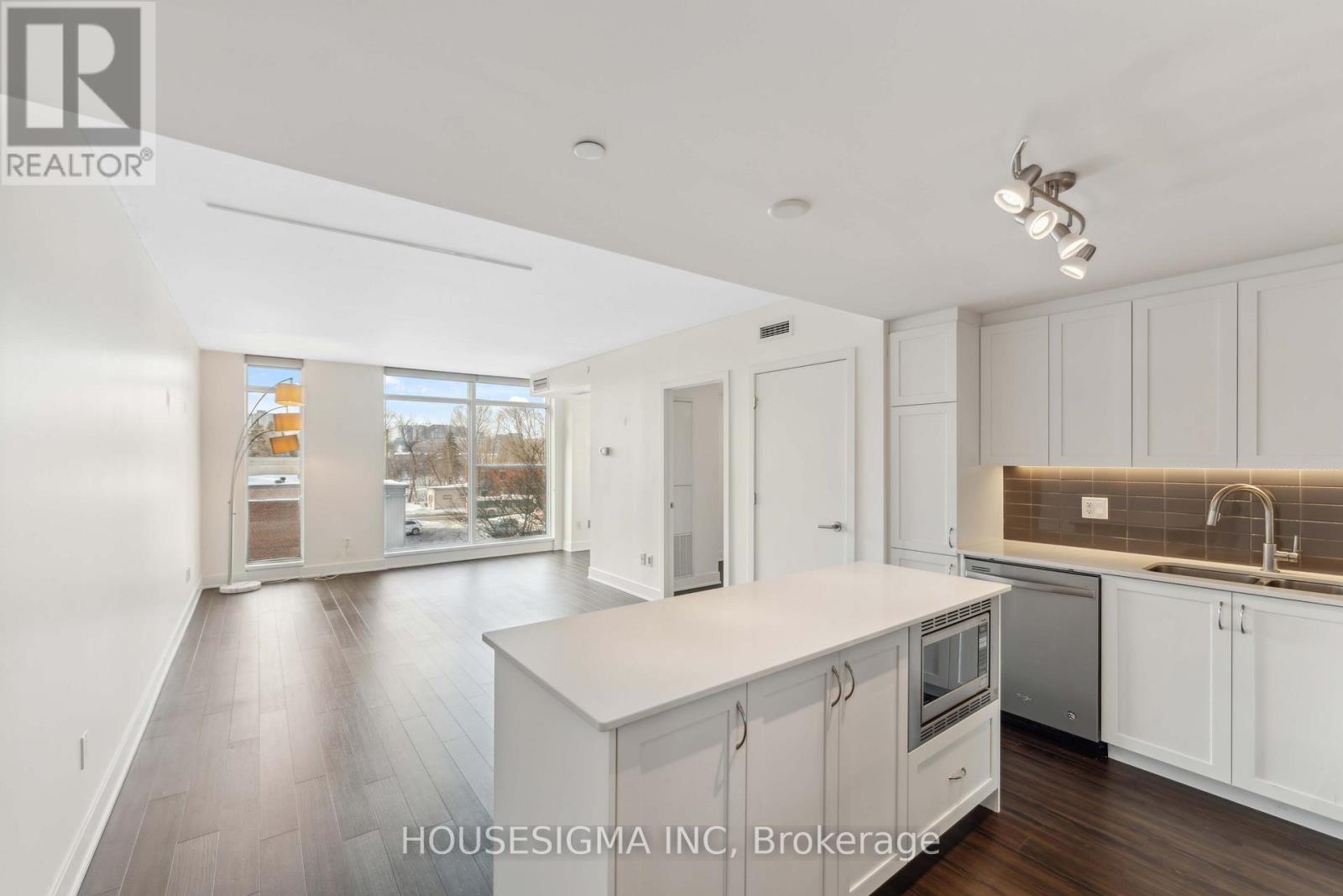 321 - 411 Mackay Street Property Photo 12