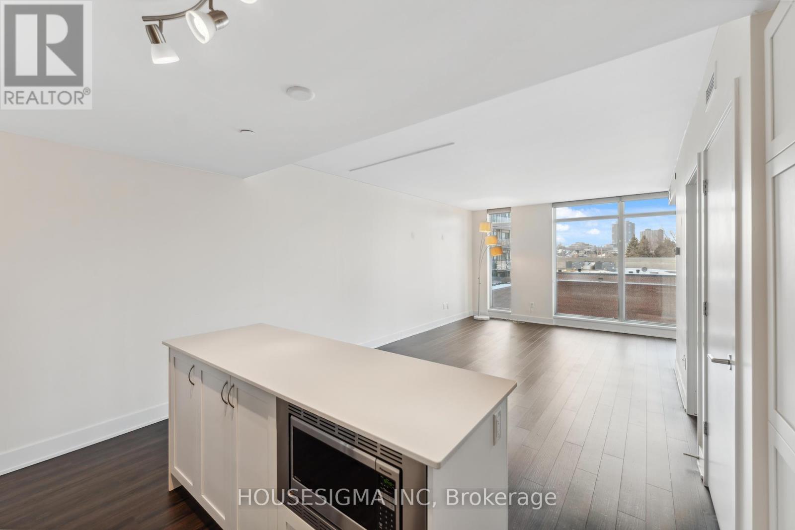 321 - 411 Mackay Street Property Photo 14