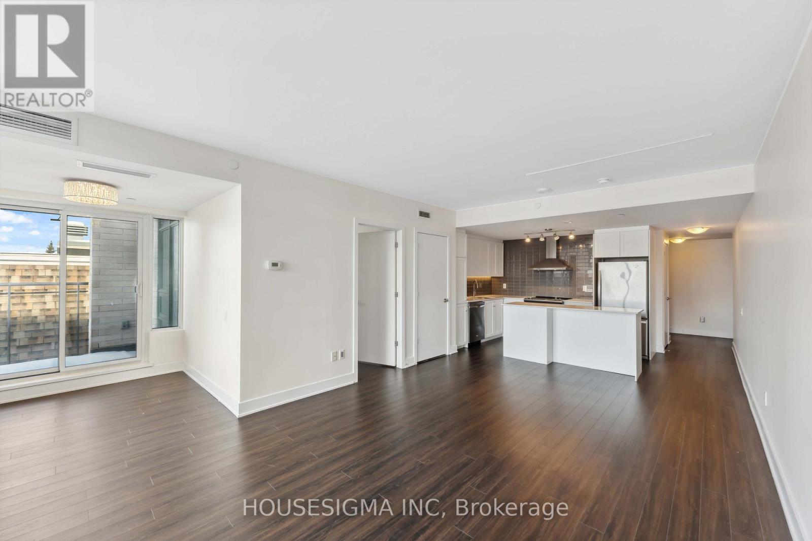 321 - 411 Mackay Street Property Photo 17