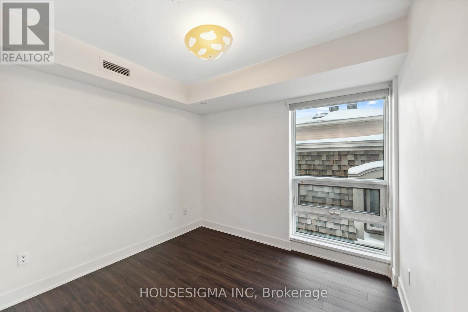 321 - 411 Mackay Street Property Photo 32