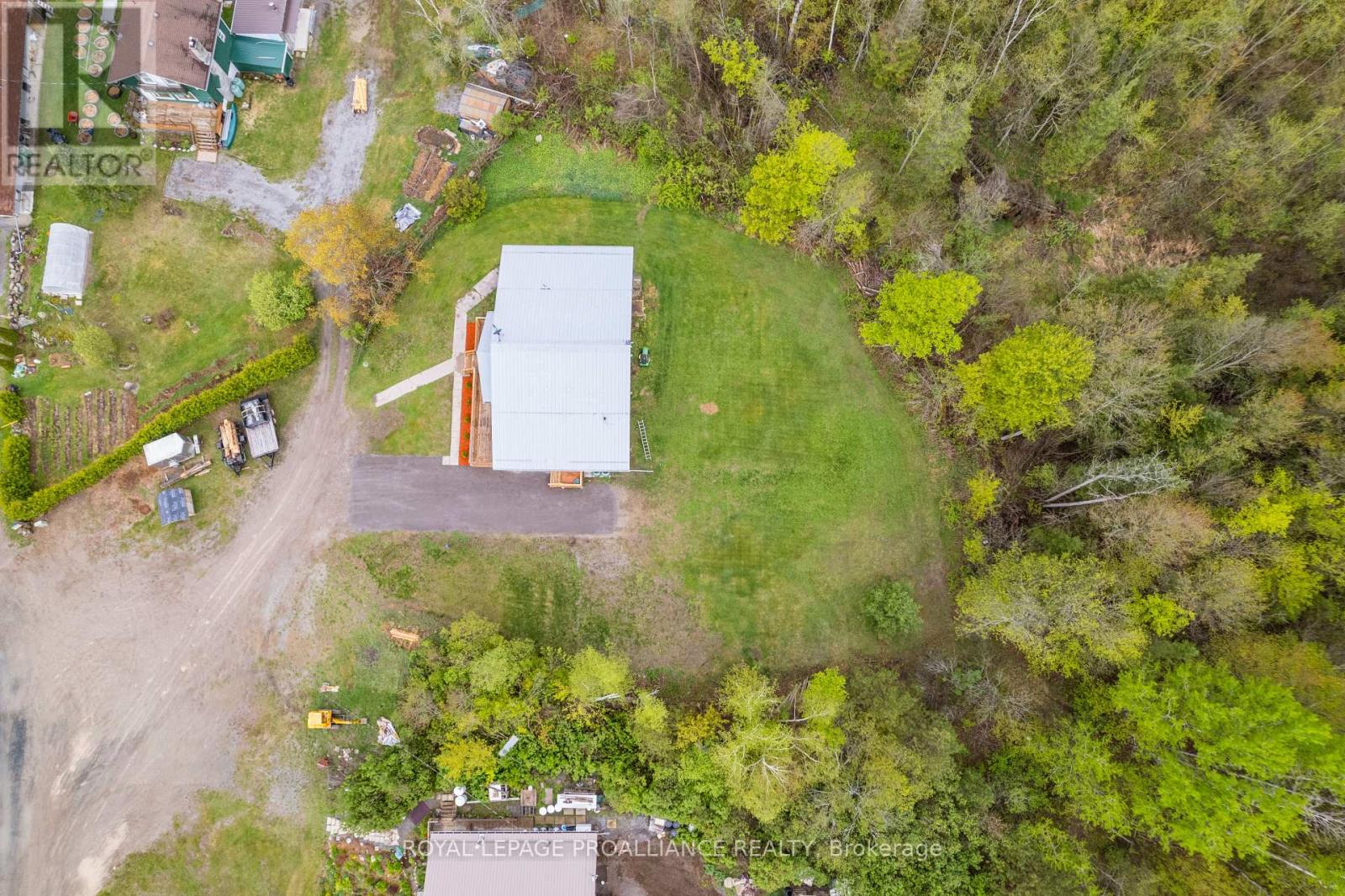 23b Mother's Road Property Photo 5