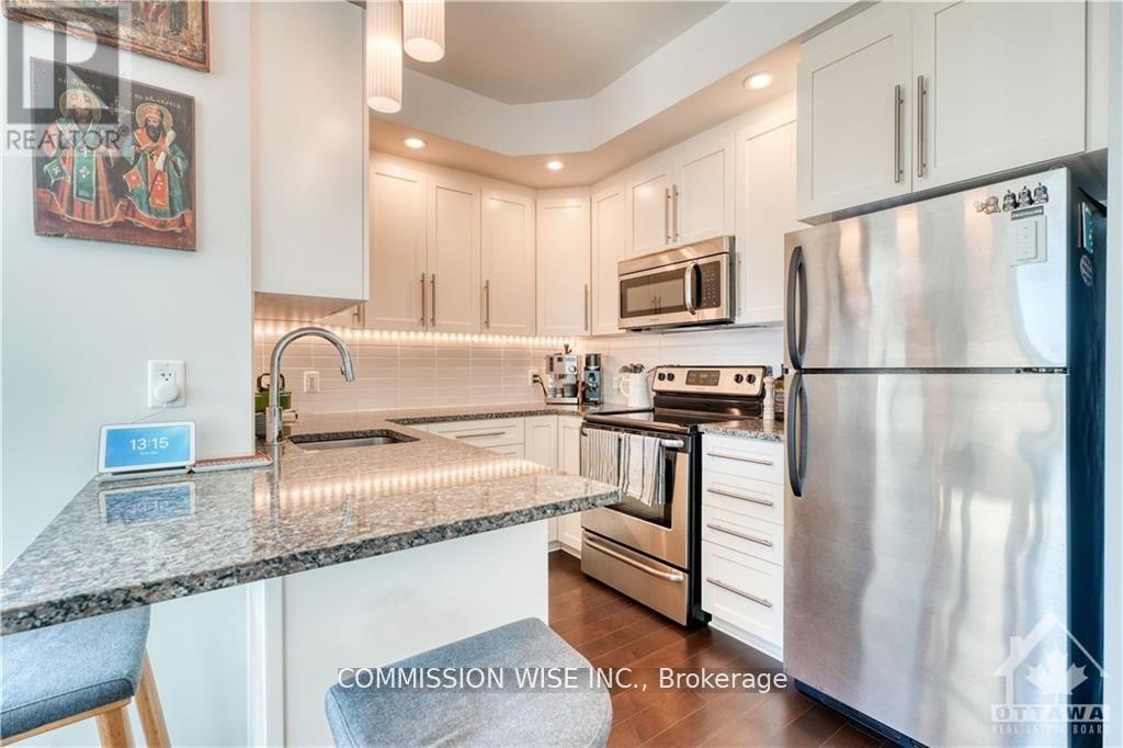 915 - 238 Besserer Street Property Photo 10