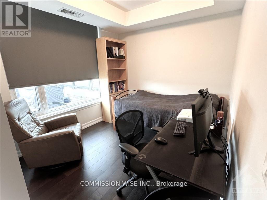 915 - 238 Besserer Street Property Photo 15