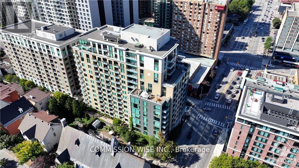 915 - 238 Besserer Street Property Photo 29