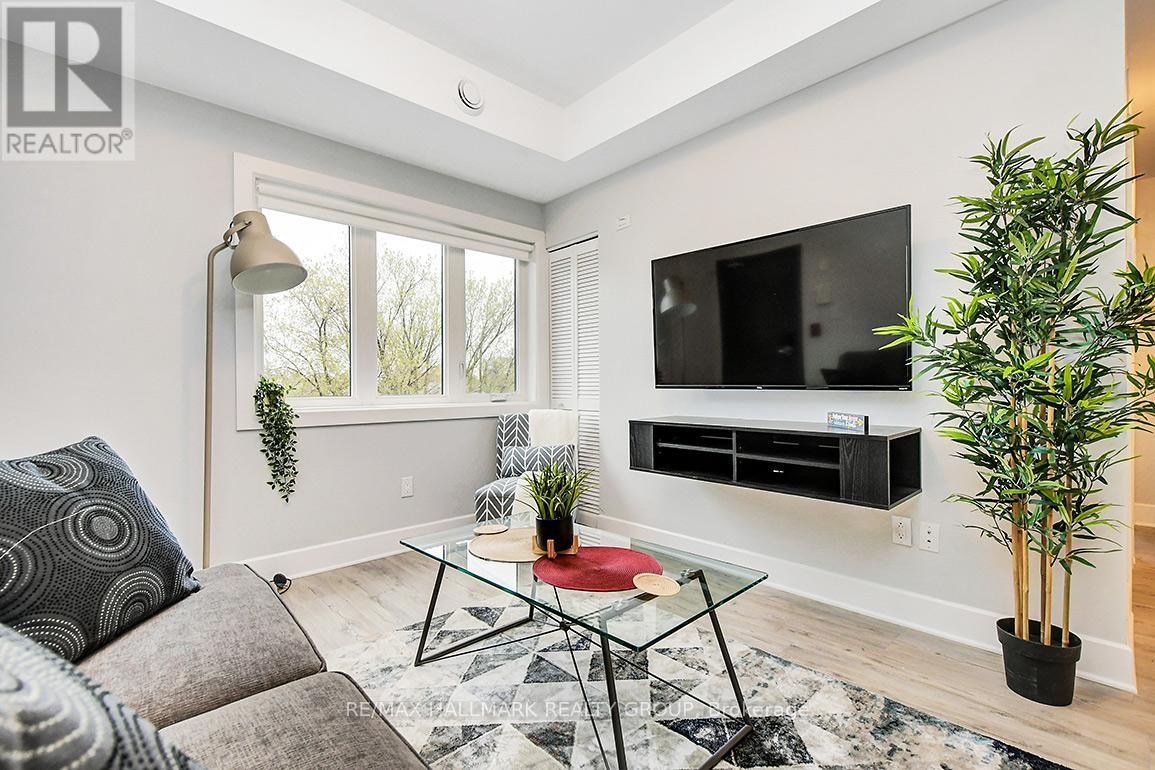 12 Jolliet Avenue Property Photo 7