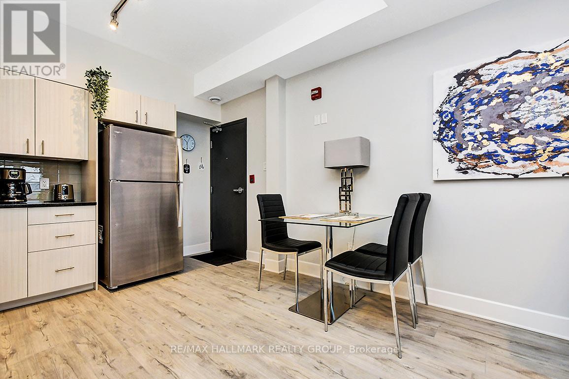 12 Jolliet Avenue Property Photo 10