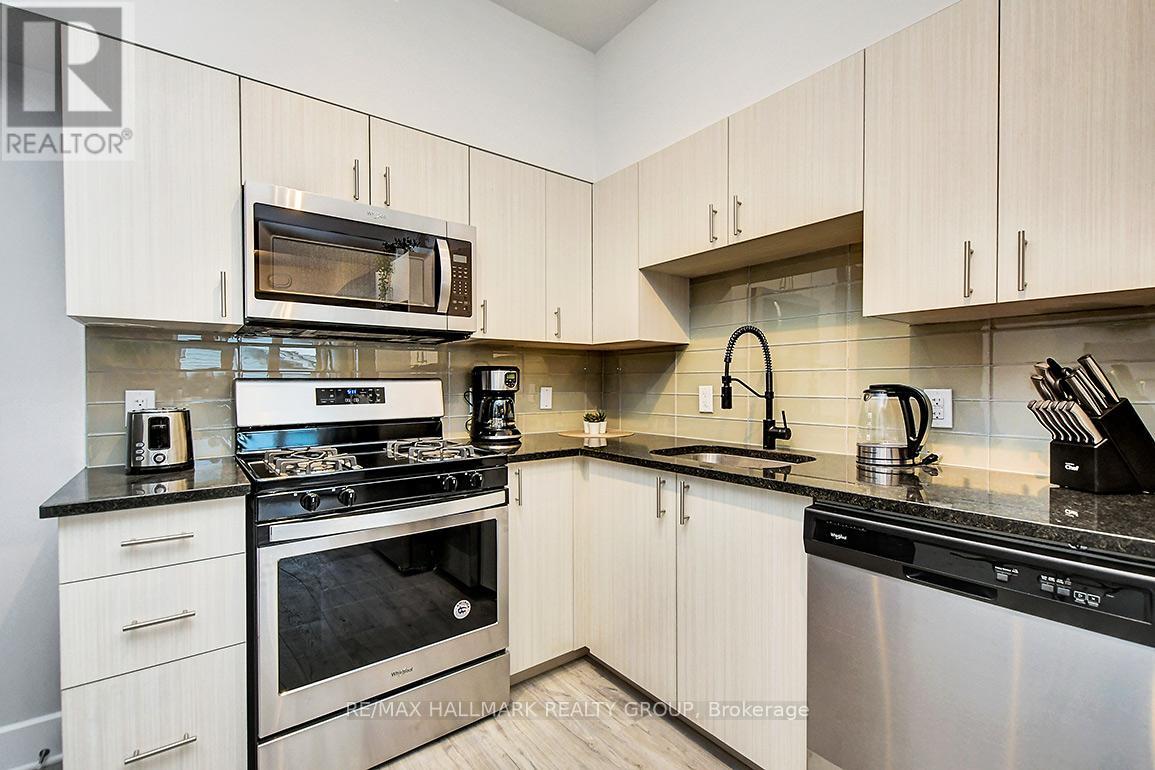 12 Jolliet Avenue Property Photo 26
