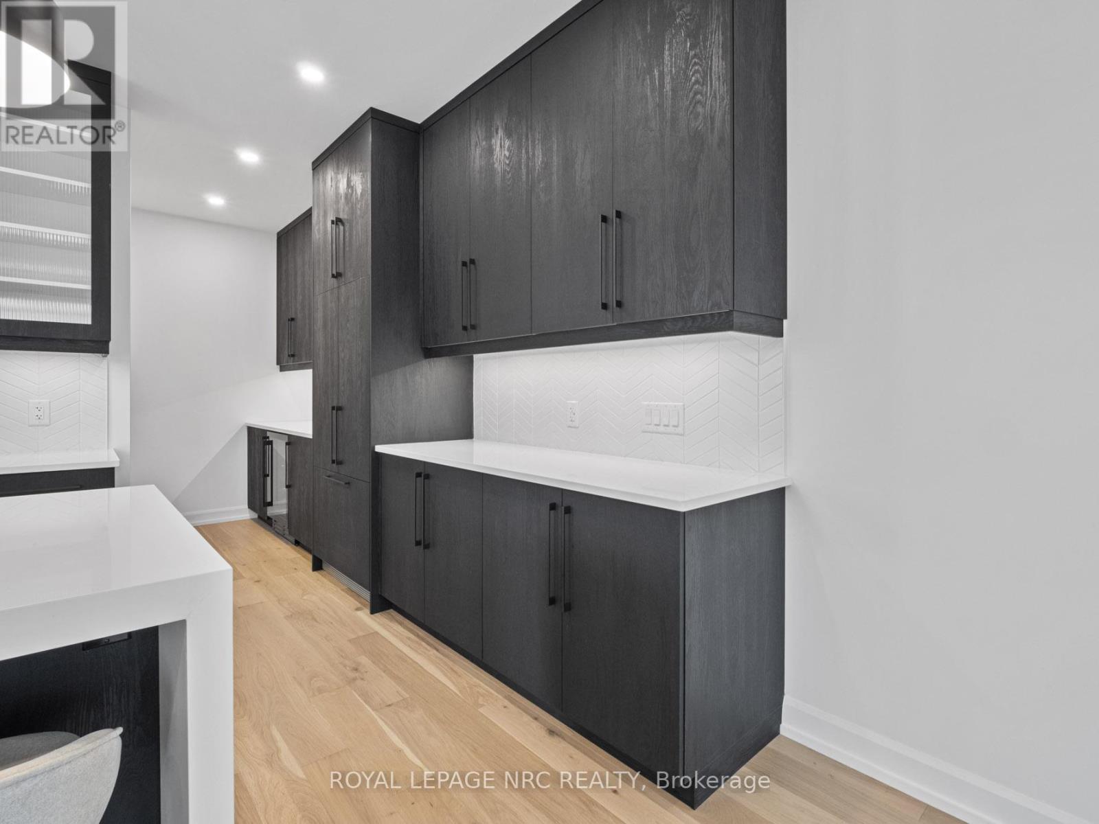 200 Klager Avenue Property Photo 12