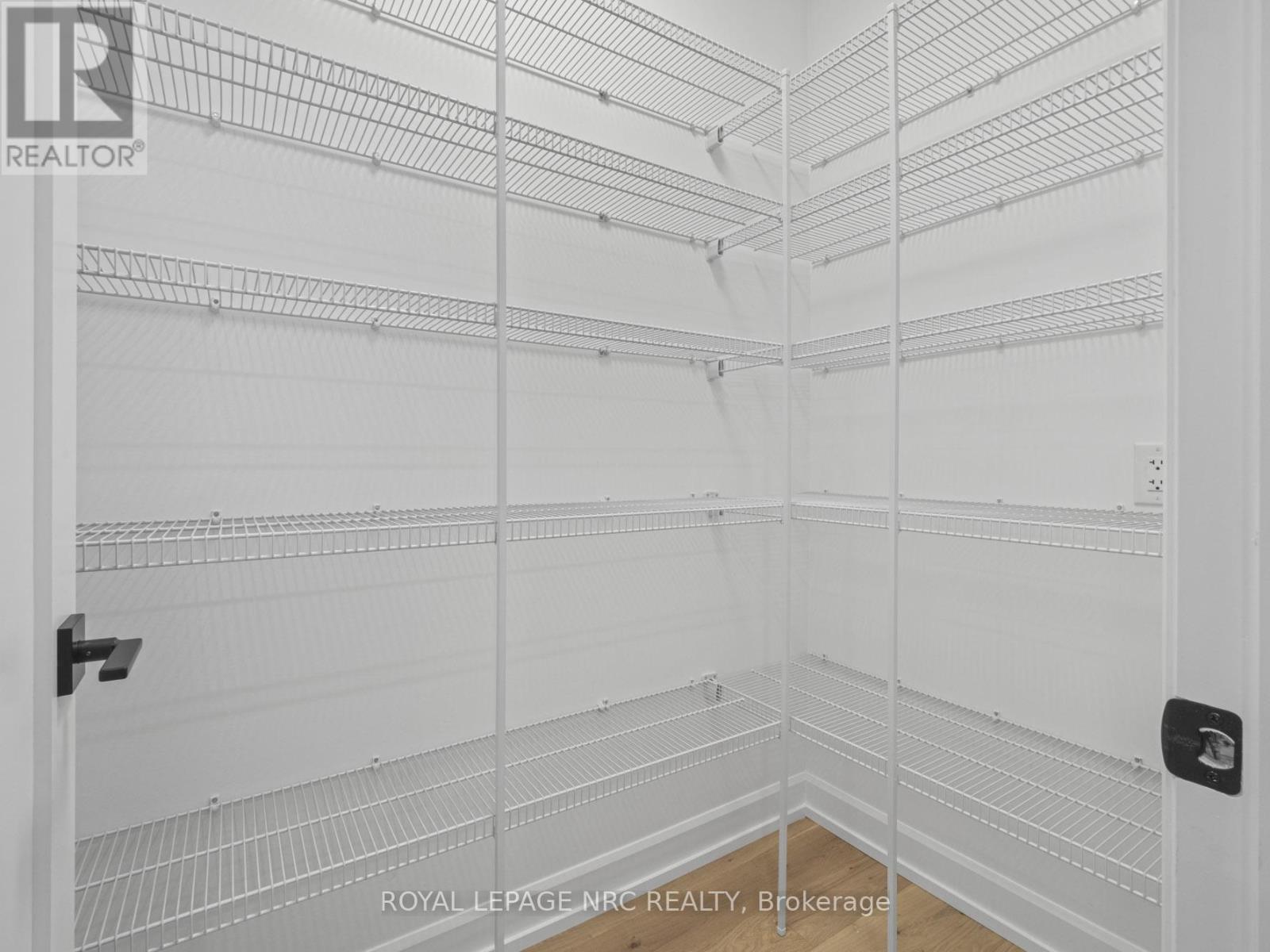200 Klager Avenue Property Photo 15