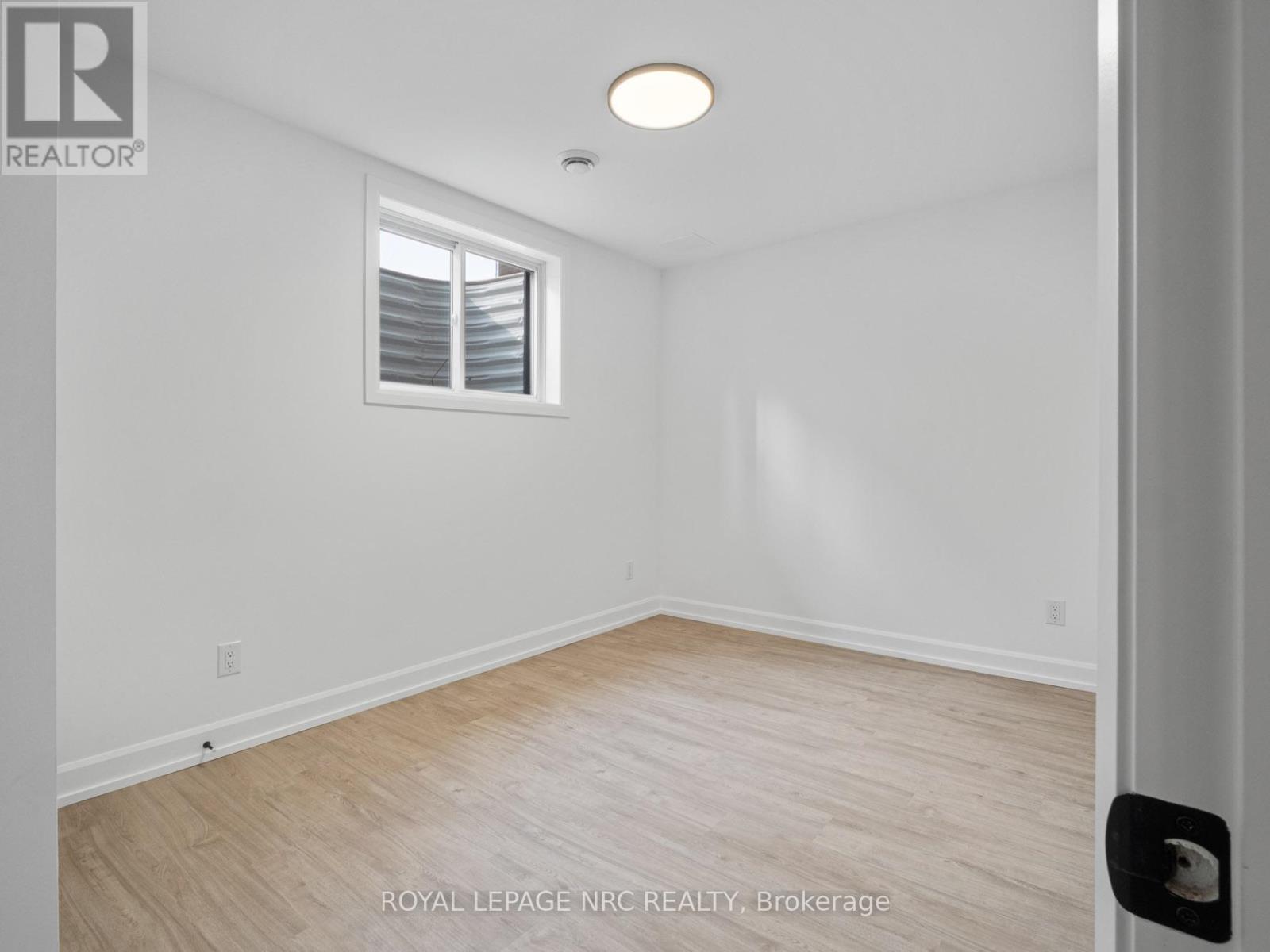 200 Klager Avenue Property Photo 32