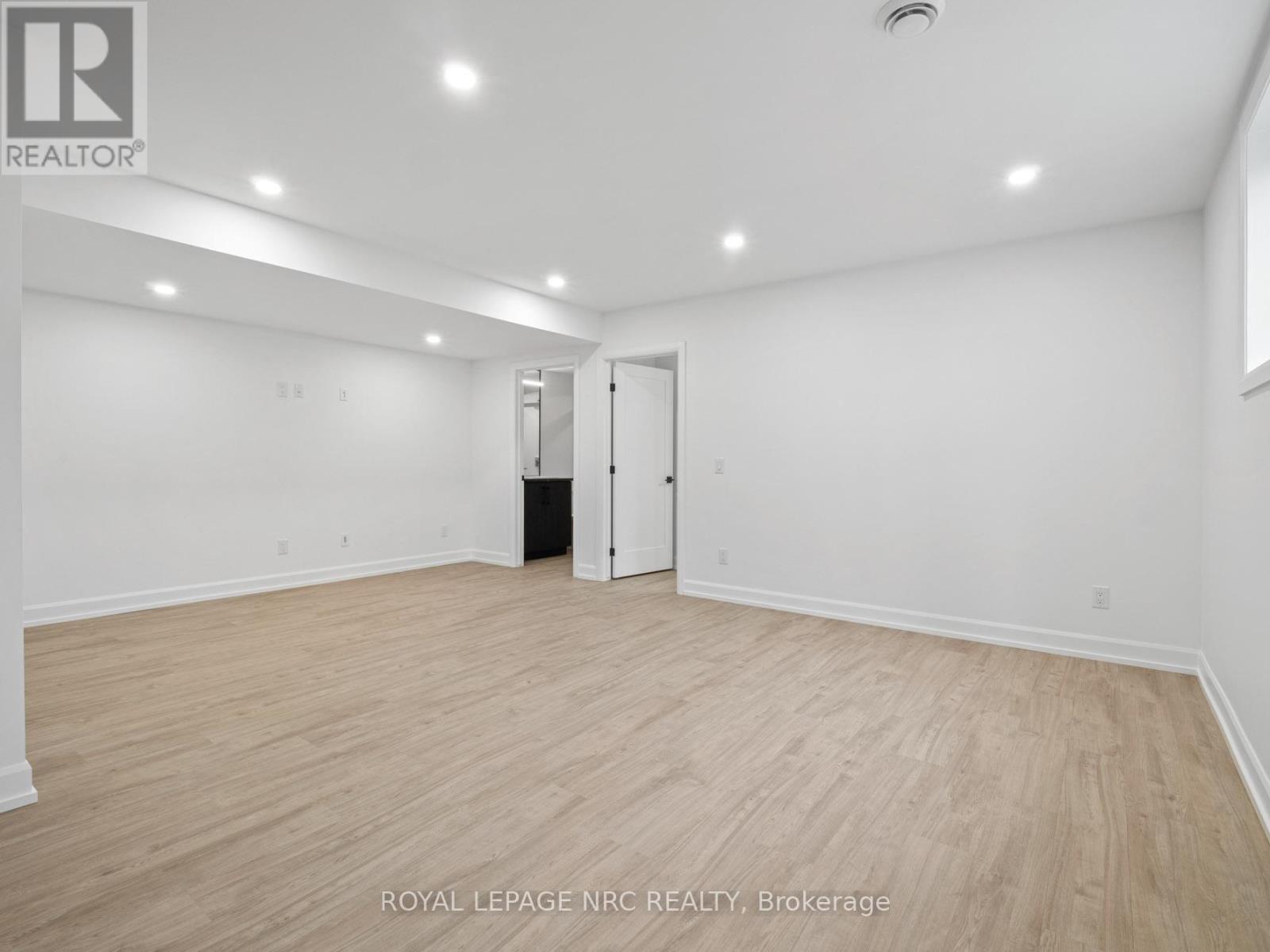 200 Klager Avenue Property Photo 34