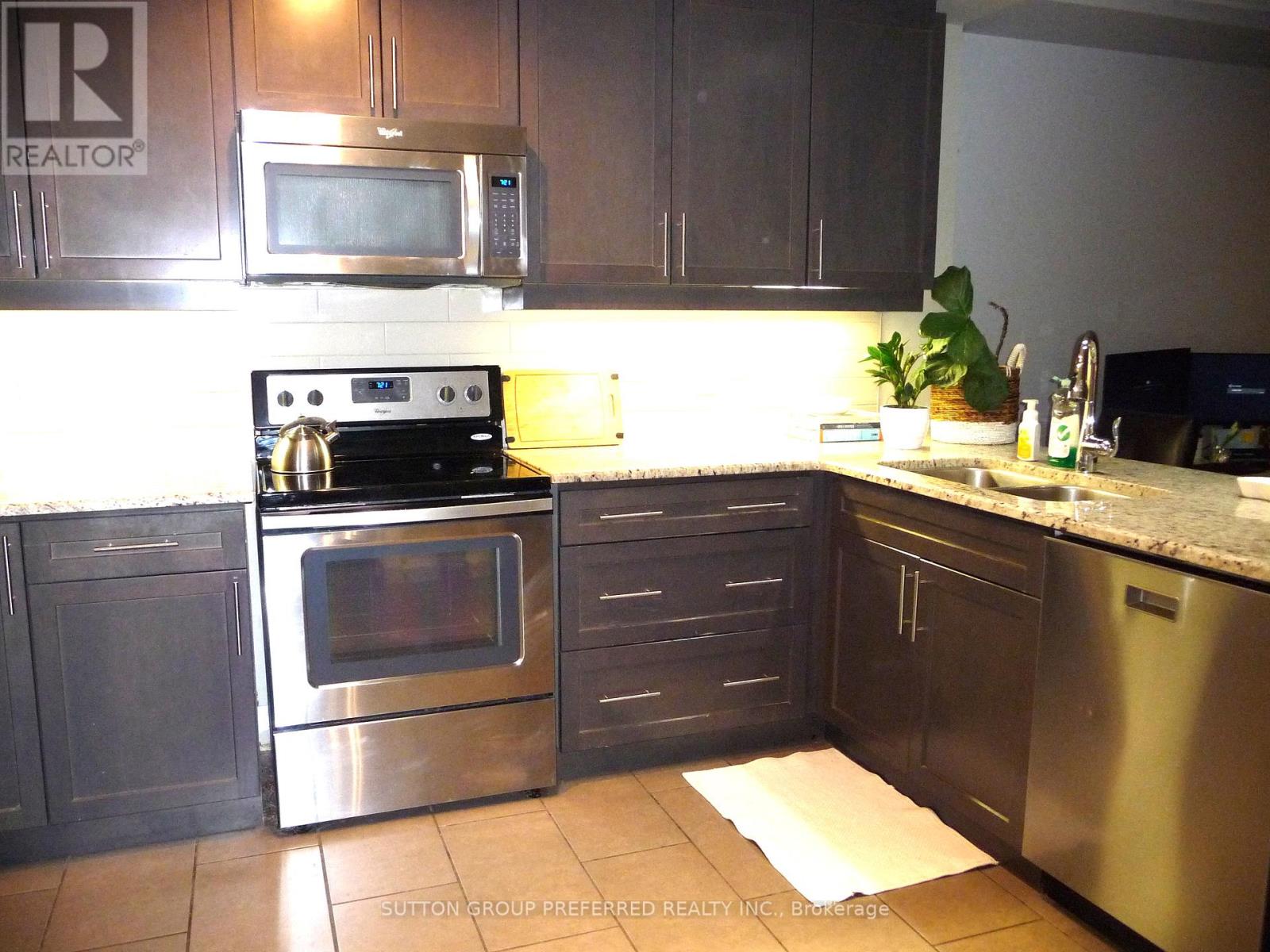 702 - 240 Villagewalk Boulevard Property Photo 2