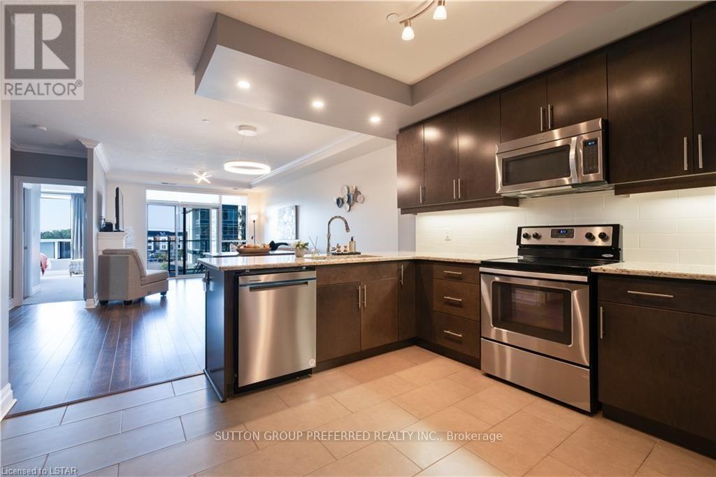 308 - 260 Villagewalk Boulevard Property Photo 6