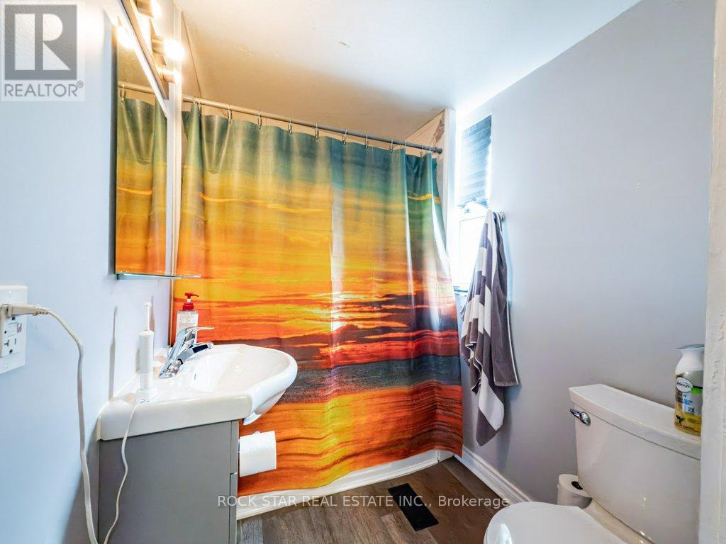 28 Ontario Street Property Photo 28
