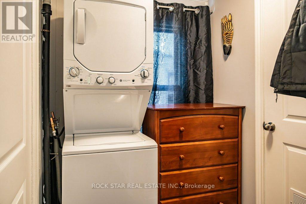 28 Ontario Street Property Photo 30