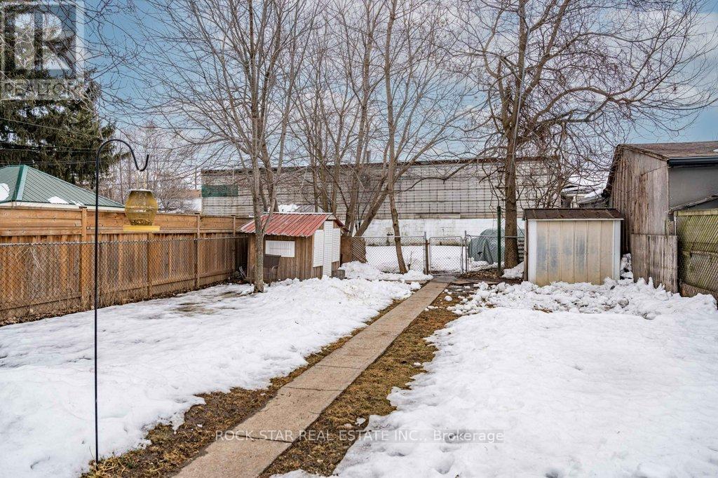 28 Ontario Street Property Photo 33