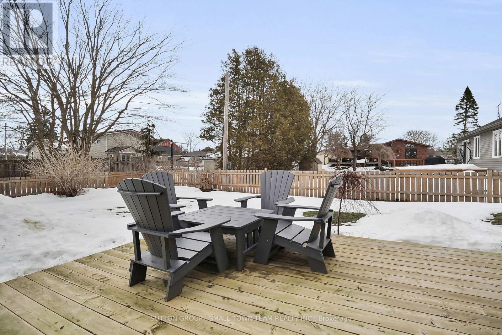 162 Roland Street Property Photo 43