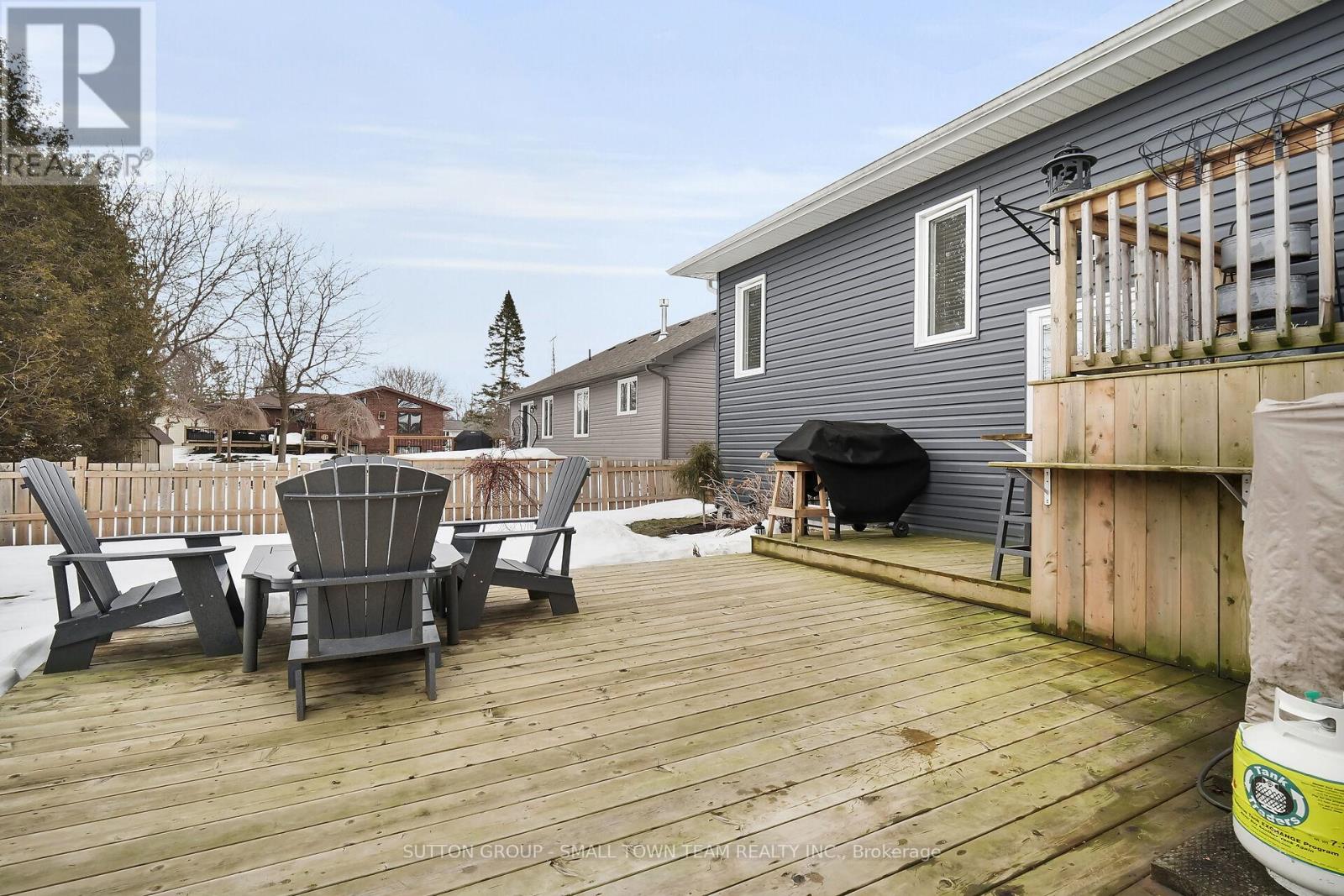 162 Roland Street Property Photo 44